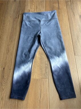 Athleta Gray to Navy Ombre Tie-Dye Leggings
